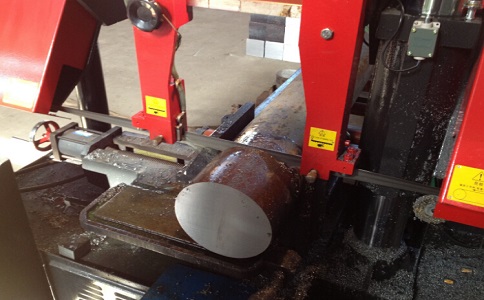 道滘镇卧式带锯床加工时出现明显振荡如何排查？